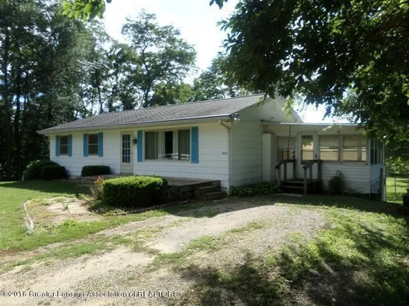 10375 Gibbs Rd, Springport, MI 49284