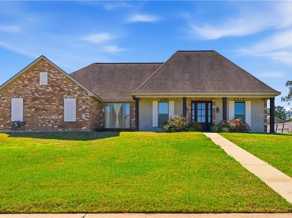 106 Saint Abigail Ln, Woodworth, LA 71485