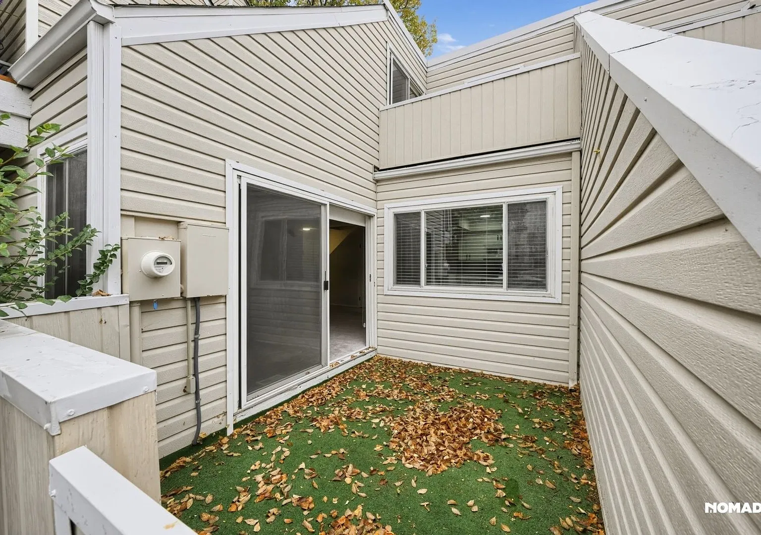Charming 1BR Condo in Aurora — Photo 4