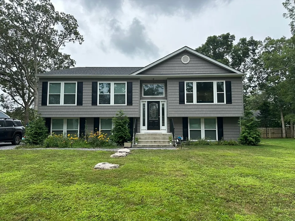 39 Nash Ave
