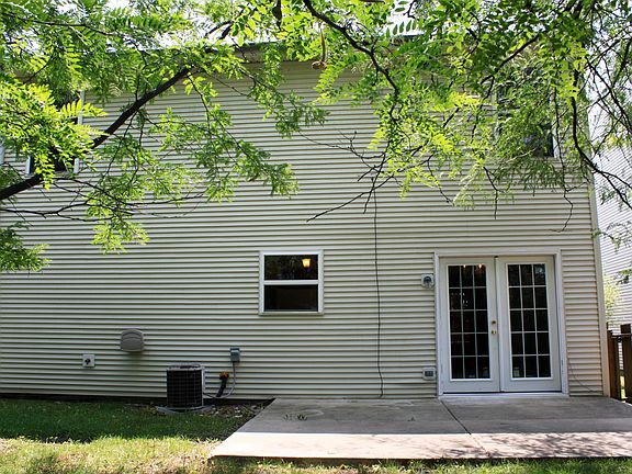 3rd image of 8222 Ames St
