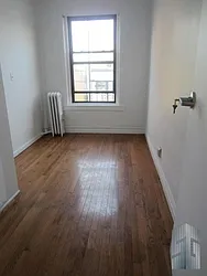 Rented by Skyline Group Real Estate