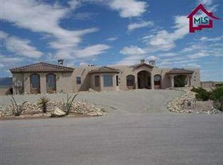 5421 Four Winds Pl, Las Cruces, NM 88011