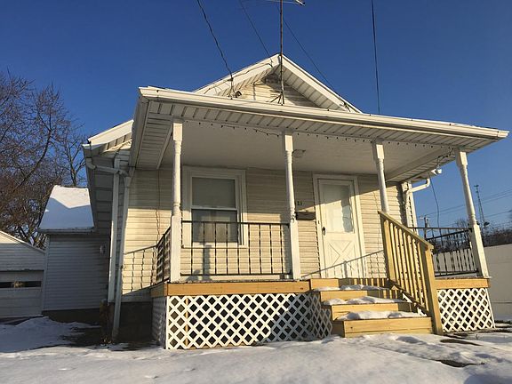 Newly renovated home with all new windows (save on heating!)