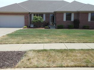 1661 Michelle Mnr, Danville, IN 46122