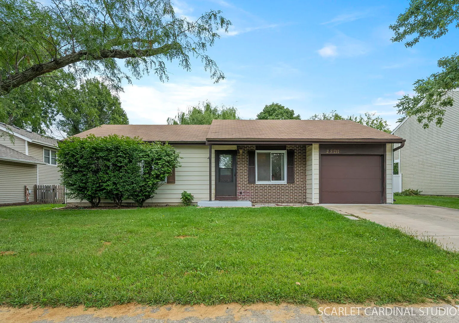 3 bed, 1182 sqft, $2,500 — Photo 1