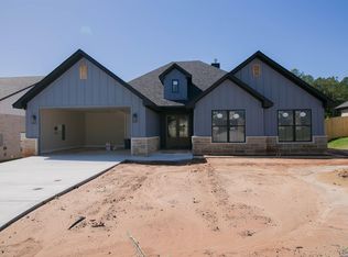 124 Pintail Ln, Hallsville, TX 75650