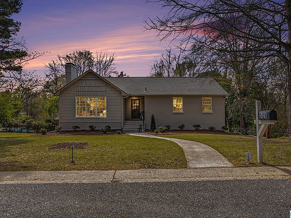 2nd image of 3424 Huntcliff Cir