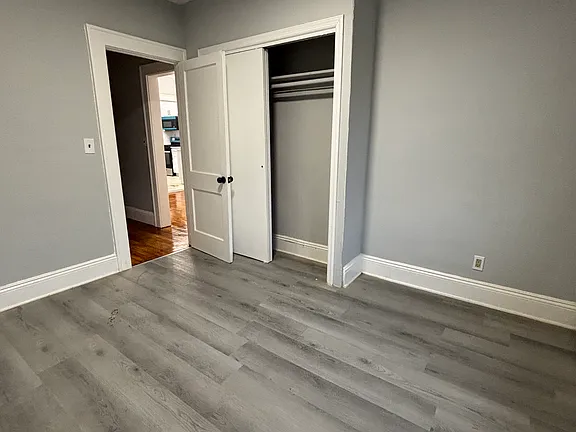 1008 Drake Ave #Single fam — photo 4 of 12