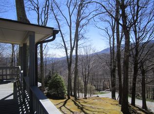 1394 Skyland Dr, Seven Devils, NC 28604