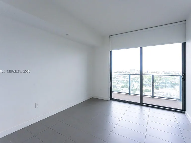 1600 NE 1st Ave #1814 — Photo 12