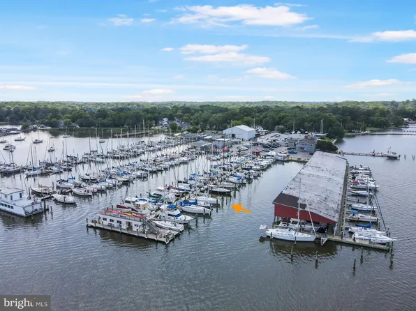 Riverside Dr #B43, Galesville, MD 20765