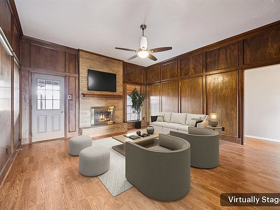 3rd image of 103 Windsor Dr