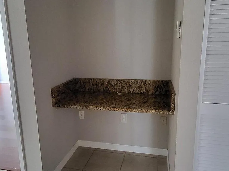 128 SW Peacock Blvd #15202 — Photo 17