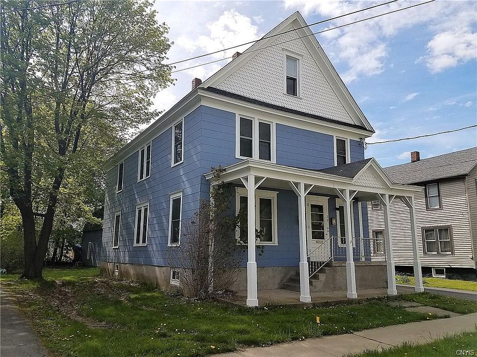 2nd image of 28 Miller St