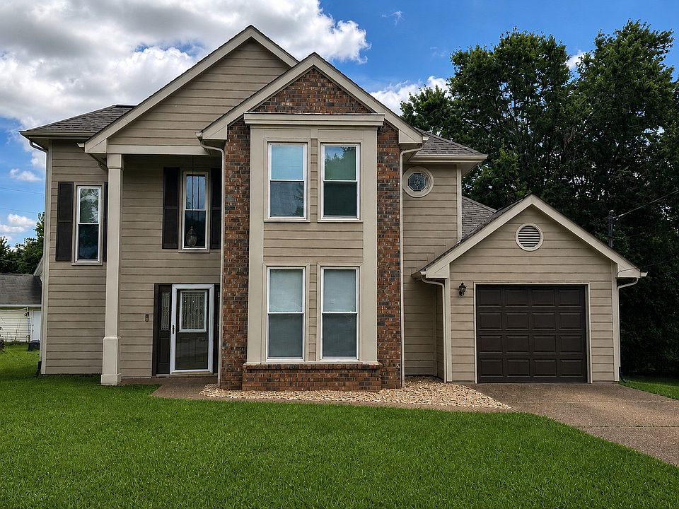 1st image of 107 Agee Ct