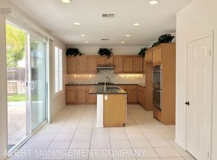 1709 Avenida Navidad, Camarillo, CA 93012