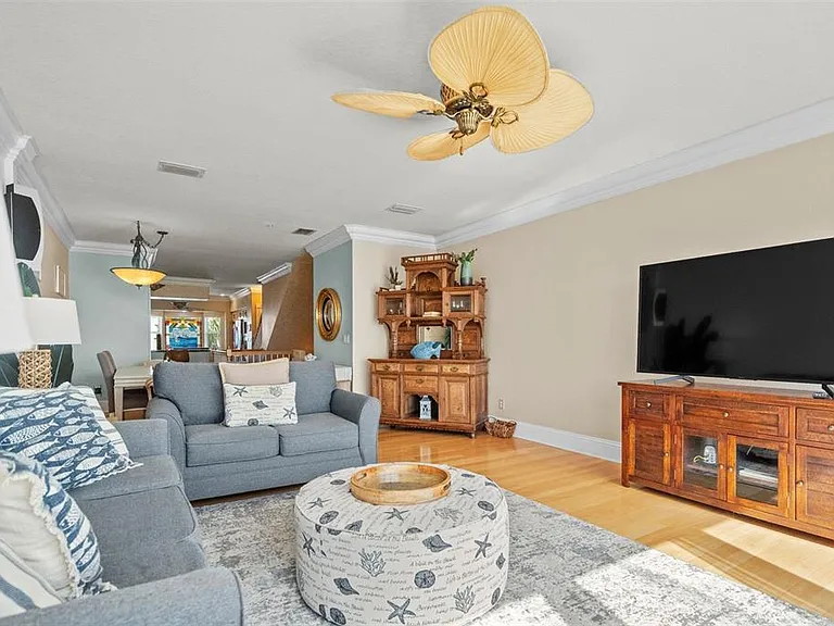 1593 Pinellas Bayway S — Photo 10