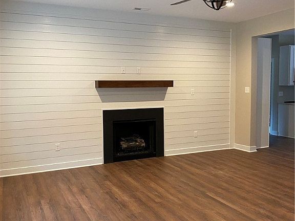 3rd image of 63 Tall Pines Dr