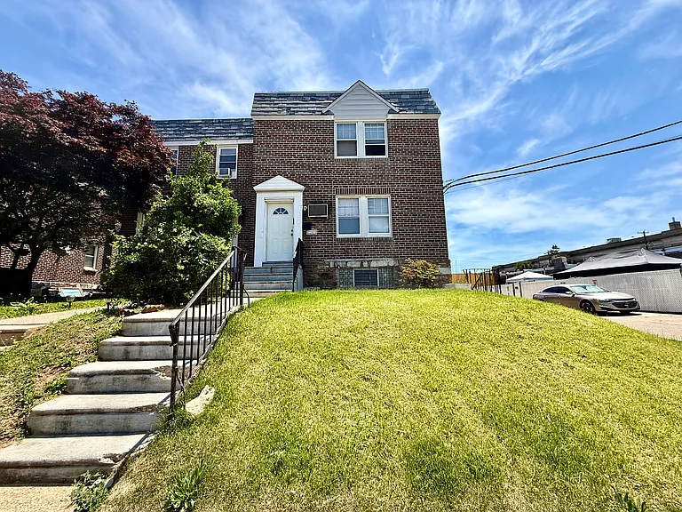 7309 Frontenac St #1 — Photo 21