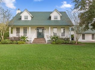 696 Grand Bayou Rd, Des Allemands, LA 70030