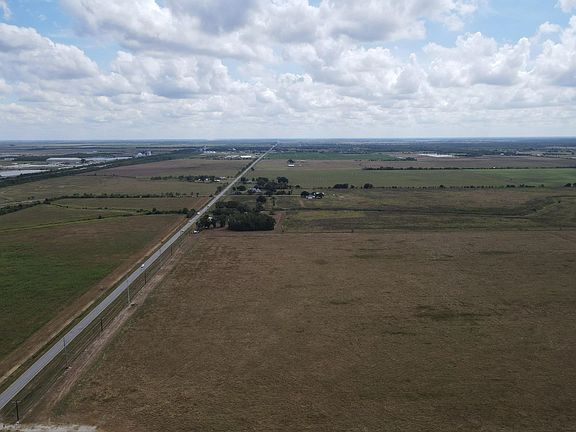 4th image of 17 Highway 90