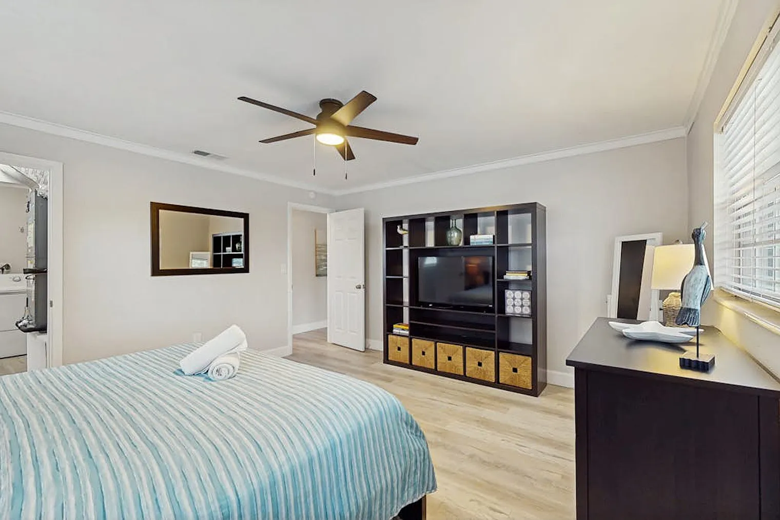 1 bed, 1.0 bath, 1550 sqft, $2,538 — Photo 4
