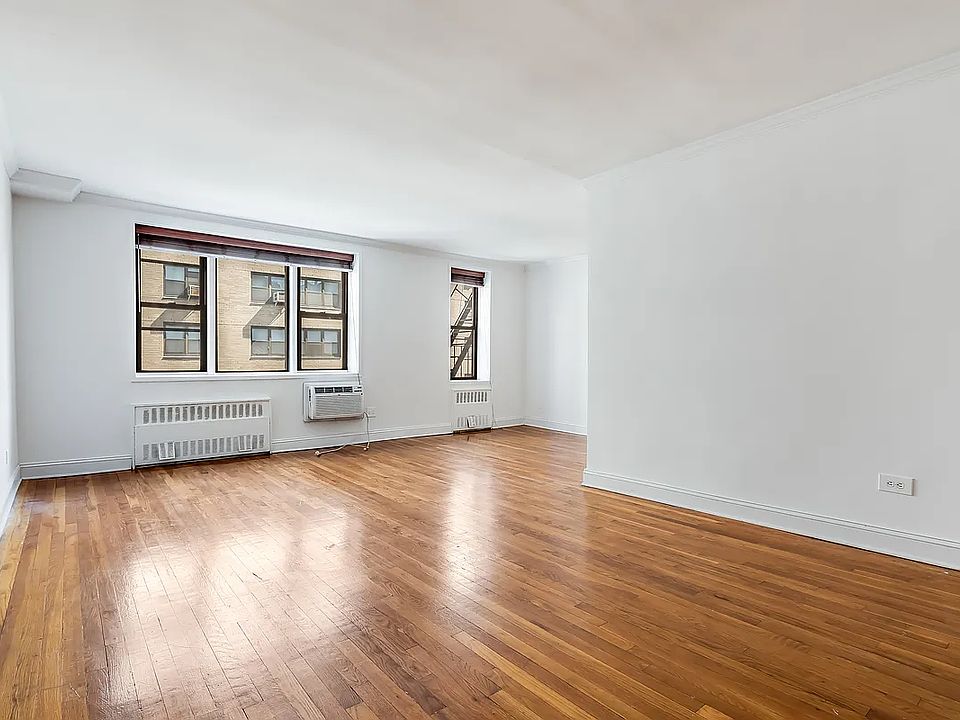 1st image of 200 E 28th St APT 5E