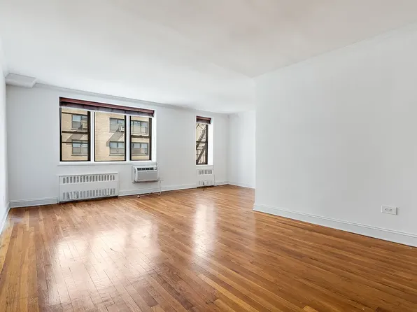 200 E 28th St APT 5E, New York, NY 10016