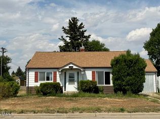 517 E 1st Ave, Plentywood, MT 59254