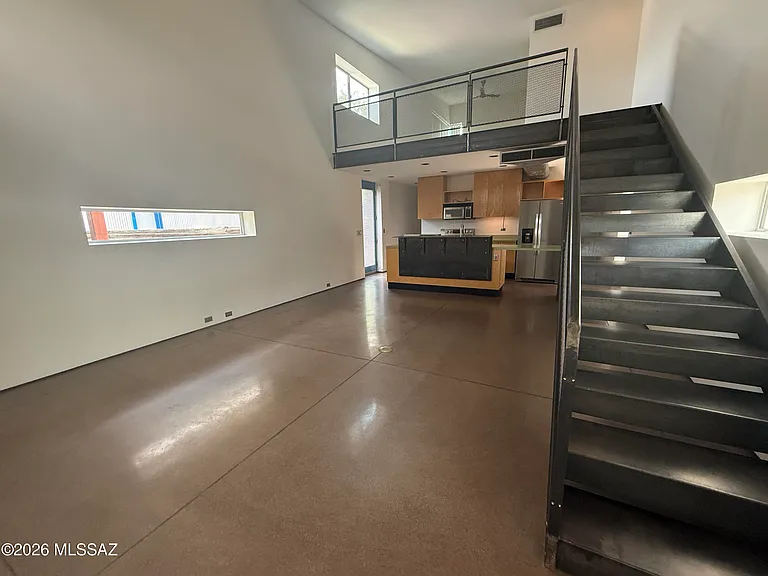 741 S Fremont Ave — Photo 12