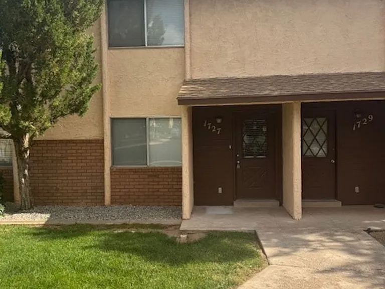1727 W 950 N #20 — Photo 1