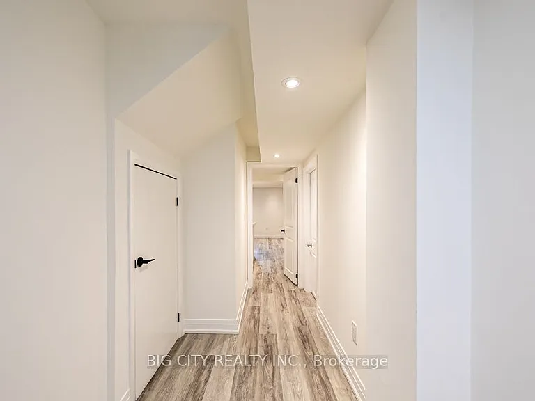 32 Conchita St #LOWER — Photo 4