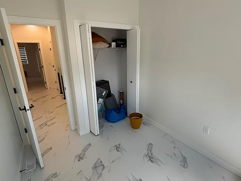 1046 Dumas Ave — Photo 30