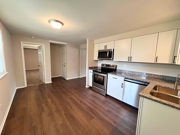 3941DellaKitchen_07272022
