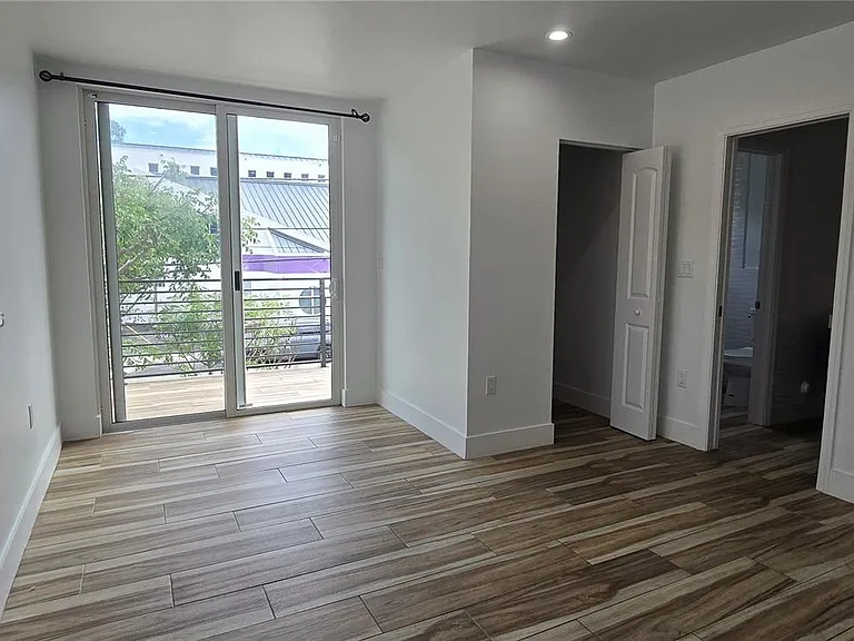 3675 Thomas Ave #3675 — Photo 22