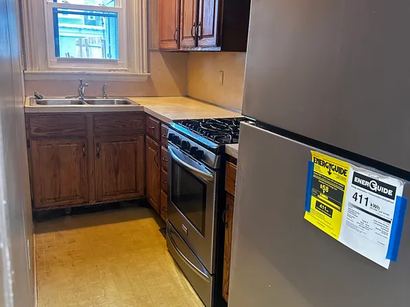 219 N 16th St APT 1, Allentown, PA 18102