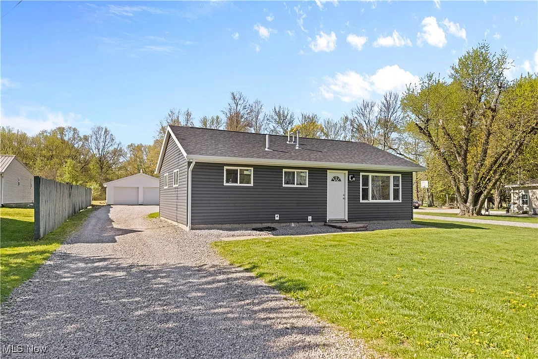 20817 Alliance Sebring Rd photo 1