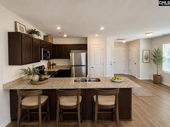 4th image of 309 Ridley Hill Ln