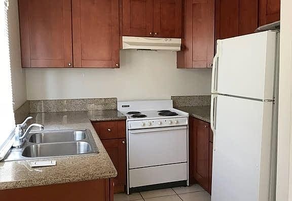 5th image of 1510 38th St APT 3