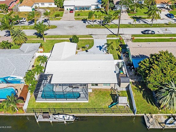 3rd image of 422 Skylark Blvd