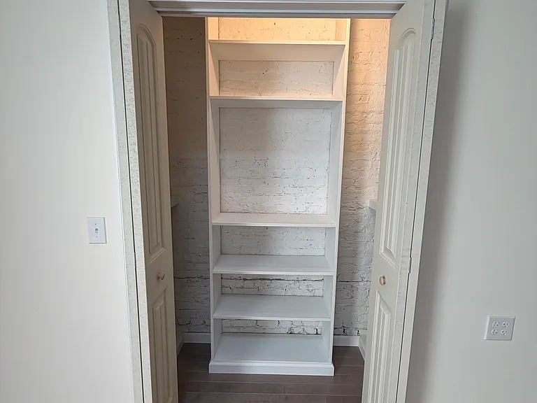 118 Bleecker St #4 — Photo 8