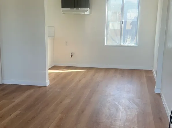 7210 Otis Ave APT 3, Cudahy, CA 90201