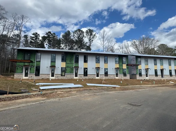 703 5th St, Fayetteville, GA 30214