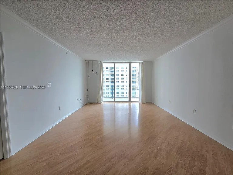 1155 Brickell Bay Dr #2006 — Photo 7