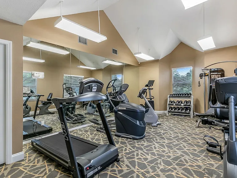 Lakes of Chateau Estates South — Photo 21