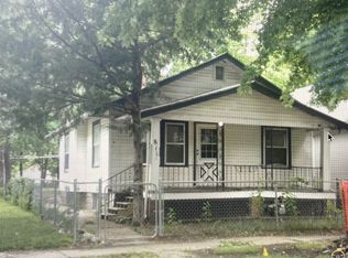 811 SE Branner St, Topeka, KS 66607