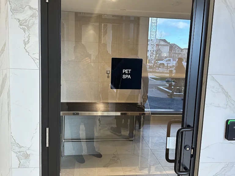 1415 Dundas St E #810 — Photo 25