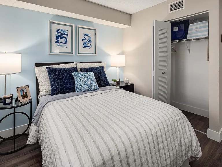 Boynton Place Apartments — Photo 14