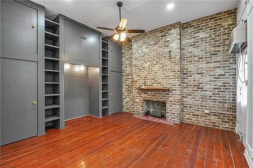 920 Chartres St #1 Photo 1